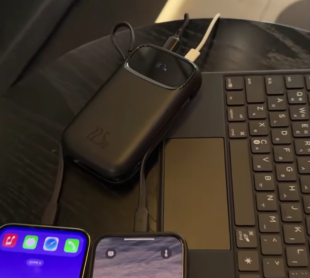 power bank multiple devices charging