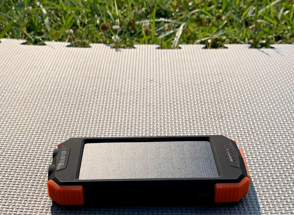 solar power bank